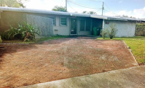 Heftler Homes Sunset Park, 8530 SW 97th Rd, Kendall, Florida 33173, image 1