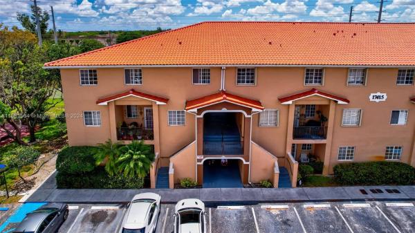 Poinciana Lakes Villas, 17415 NW 75th Pl #108, Country Club, Florida 33015, image 1
