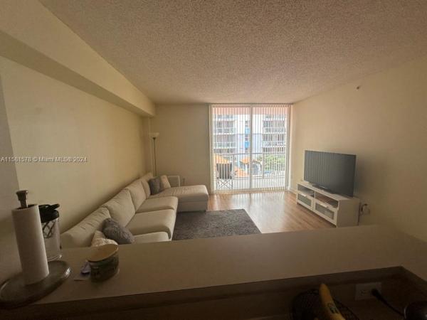 Blue Lagoon, 5077 NW 7th St #616, Miami, Florida 33126, image 2