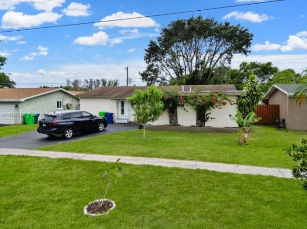 Twin Lakes, 11910 NW 29th Mnr, Sunrise, Florida 33323, image 3