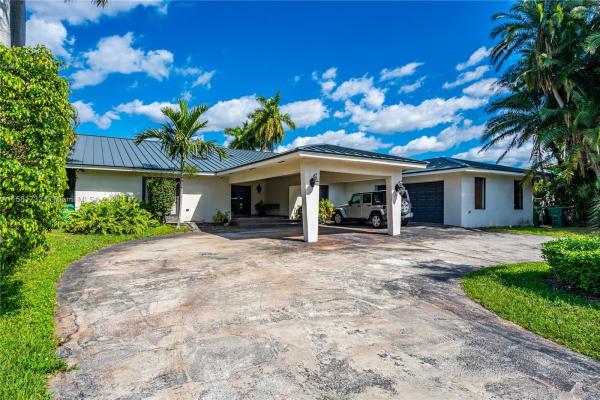 J G Heads Farms, 13851 SW 38th St, Tamiami, Florida 33175, image 1