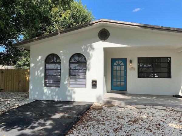 Sky Vista, 1075 NE 12th Ave, Homestead, Florida 33030, image 1