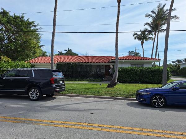 Seaway, 9101 Bay Dr, Surfside, Florida 33154, image 1