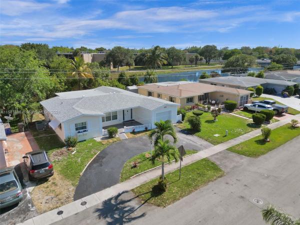 Oakland Estates, 5072 NW 39th St, Lauderdale Lakes, Florida 33319, image 1