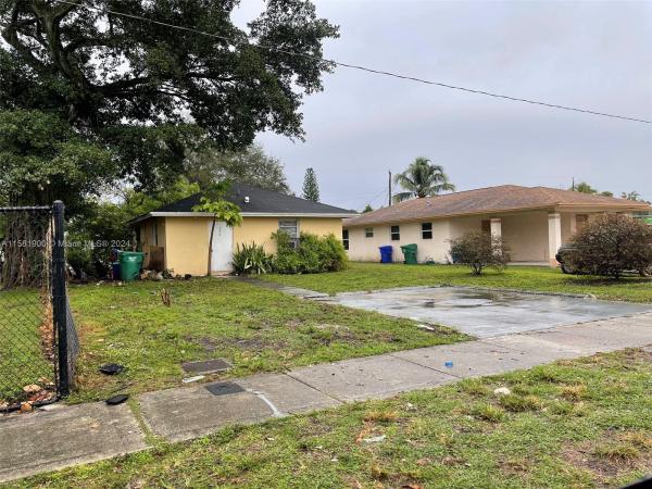 Broward Park, 300 NW 28th Way, Fort Lauderdale, Florida 33311, image 1