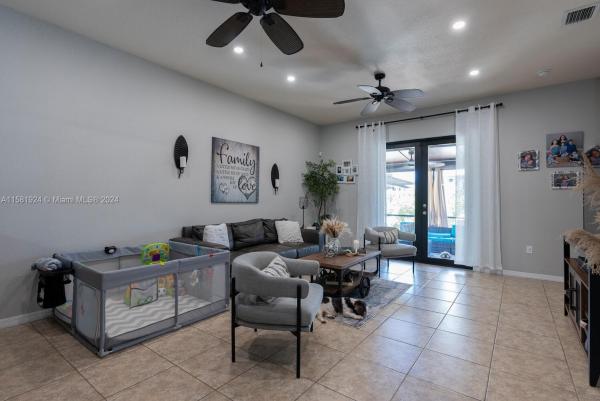AH At Turnpike South, 27241 SW 136th Ave, Princeton, Florida 33032, image 3