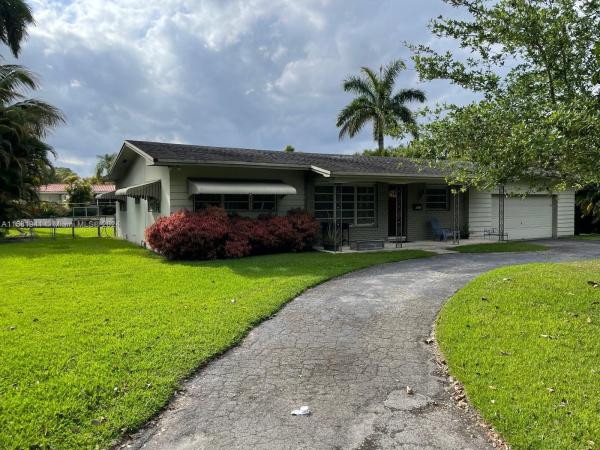 Merion Park, 5620 SW 63rd Ct, South Miami, Florida 33143, image 2