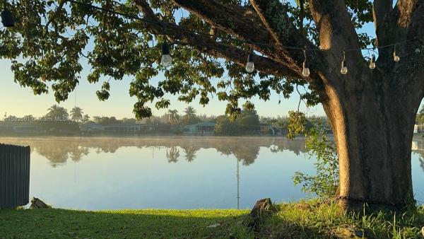 Miramar Isles, 6756 Dogwood Dr, Miramar, Florida 33023, image 3