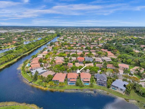 Heron Ridge, 3832 Heron Ridge Ln, Weston, Florida 33331, image 2