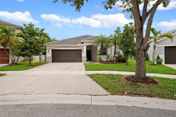 The Marshes, 910 Tulip Cir, Weston, Florida 33327, image 1
