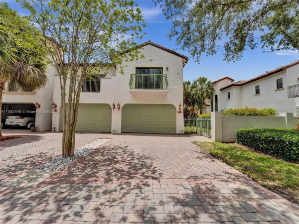 The Oaks At Hidden Harbour, 2908 Hidden Harbour Ct #2908, Dania Beach, Florida 33312, image 1