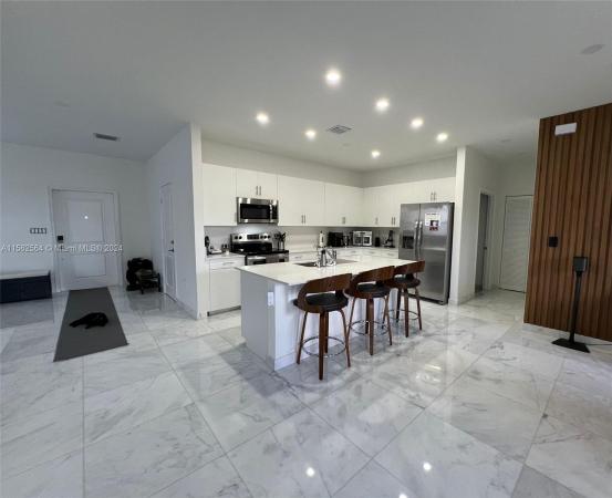 Corsica, 11972 SW 241st Ter, Princeton, Florida 33032, image 2