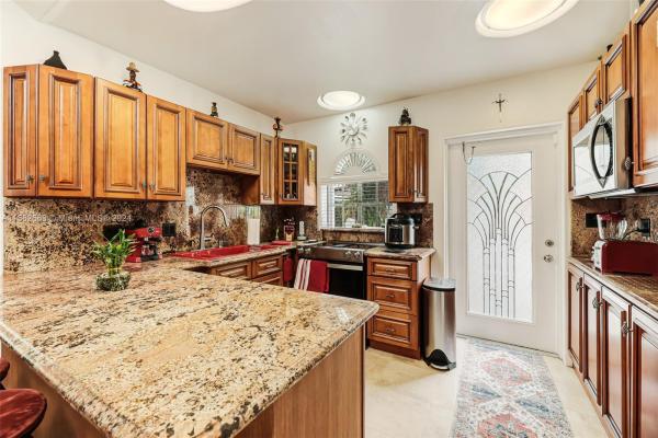 Woodcrest, 1974-76 SW 17th Ct, Miami, Florida 33145, image 3