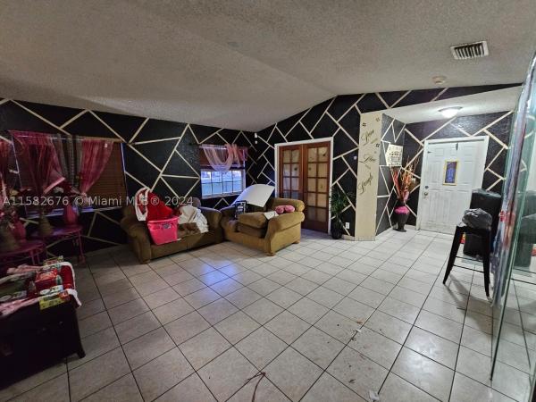 Liberty Park, 725 NW 19th Ter, Fort Lauderdale, Florida 33311, image 1