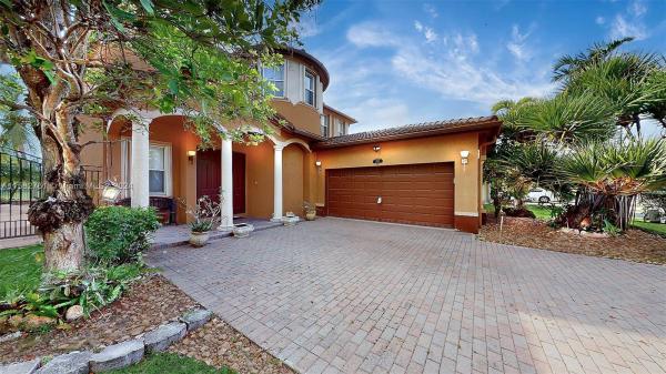 1502 SW 150th Ave, Unincorporated Dade County, Florida 33194, image 3