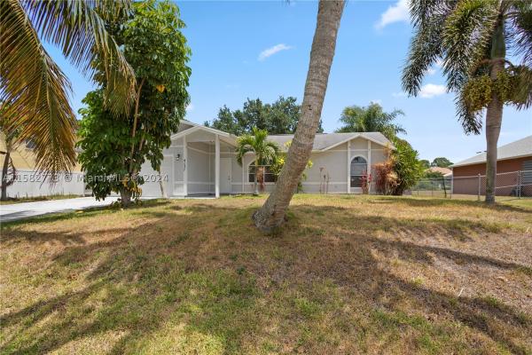 4137 SW Batavia St, Port St. Lucie, Florida 34953, image 1