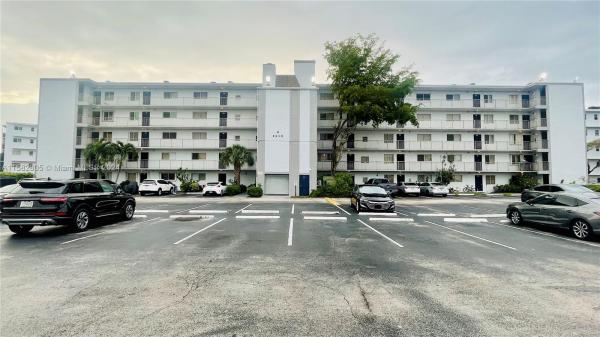 Lakeshore At University Park, 8610 N Sherman Cir #504, Miramar, Florida 33025, image 3