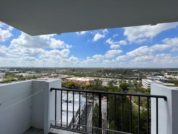Commodore Plaza Century, 2780 NE 183rd St #1701, Aventura, Florida 33160, image 1