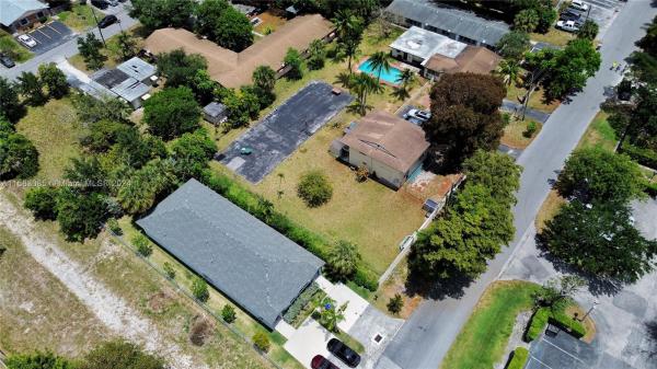 Fairview, 883 SW 10th St, Pompano Beach, Florida 33060, image 1