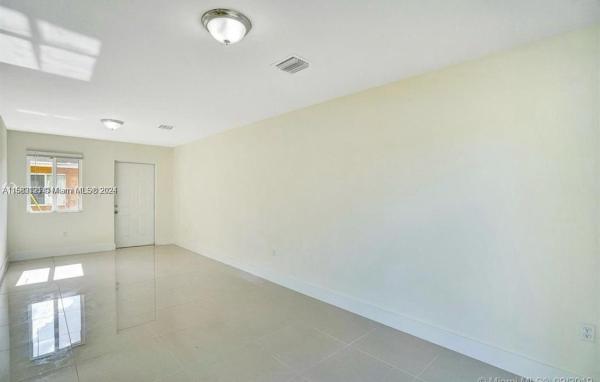 Orange Ridge, 2157 NW 64th St, Gladeview, Florida 33147, image 3