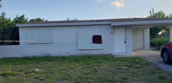 Dania Beach No HOA, 221 SW 2nd Ter, Dania Beach, Florida 33004, image 1