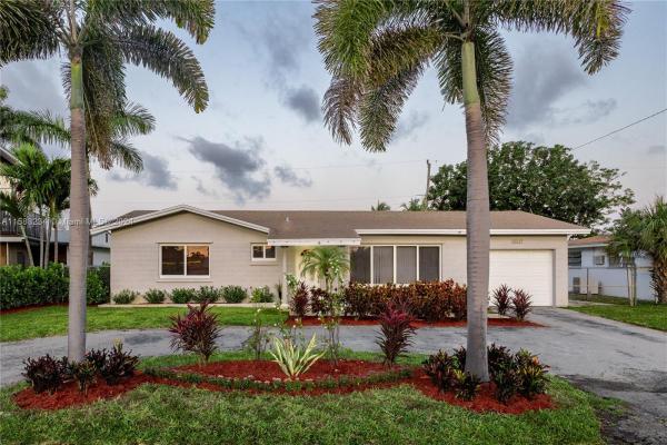 Coral Woods, 3397 NE 20th Ave, Oakland Park, Florida 33306, image 1