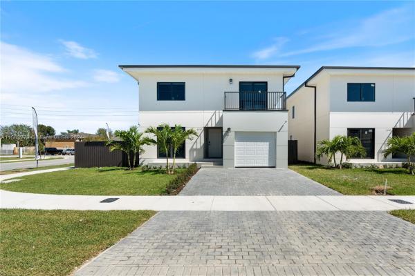 On Alba, 1374 NW 2nd Ln, Florida City, Florida 33034, image 1