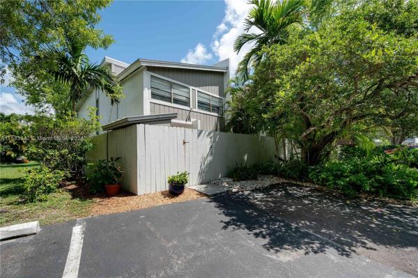Lakeridge, 7143 SW 53rd Ln #7143, Glenvar Heights, Florida 33155, image 1