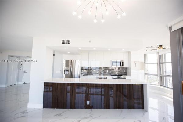 Mystic Pointe Tower 400, 3500 Mystic Pointe Dr #3504, Aventura, Florida 33180, image 1