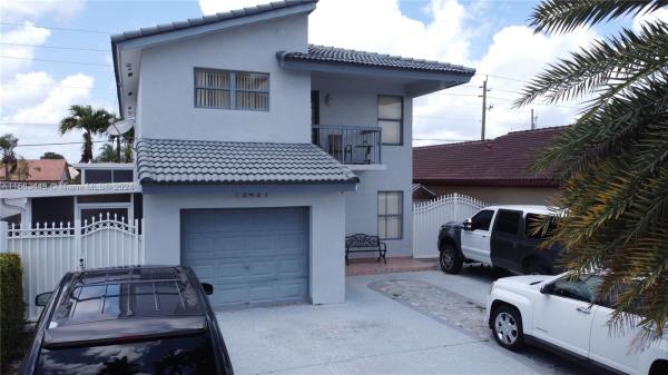 Lisboa Homes, 13421 SW 26th Ter, Tamiami, Florida 33175, image 3