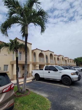 Colonial Townhomes, 519 W 68th St #2, Hialeah, Florida 33014, image 3