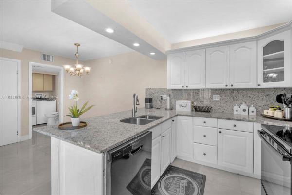 Village At Lake Pine, 11886 SW 8th Ct, Davie, Florida 33325, image 3