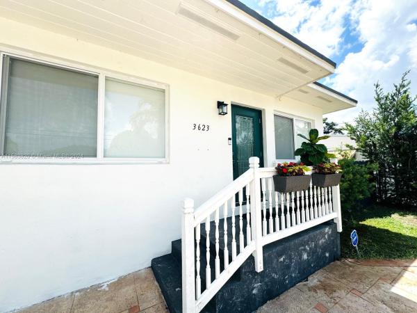 Bird Road Highlands, 3623 SW 87th Ct, Westchester, Florida 33165, image 2