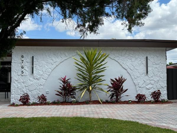 Miramar Isles, 6765 Arbor Dr, Miramar, Florida 33023, image 3