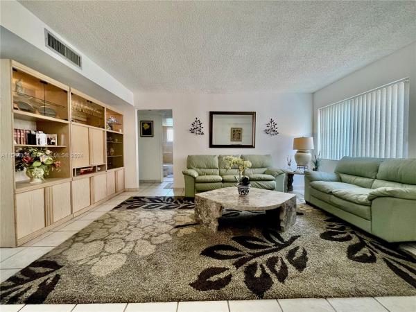 Horizons West, 8600 SW 133rd Ave Rd #312, Kendale Lakes, Florida 33183, image 1