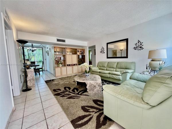 Horizons West, 8600 SW 133rd Ave Rd #312, Kendale Lakes, Florida 33183, image 3