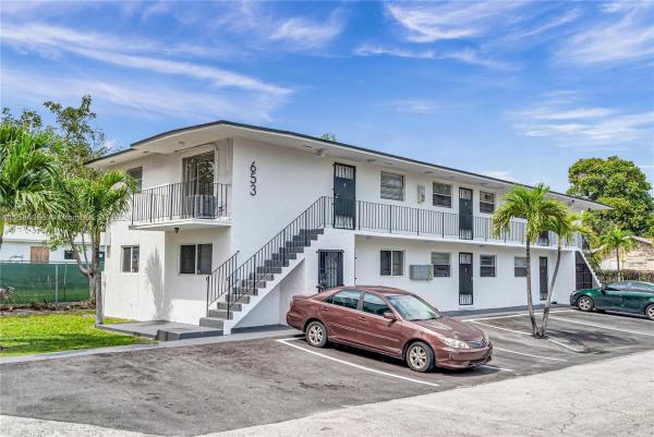 Northern Boulevard, 653 NW 30th St, Miami, Florida 33127, image 1