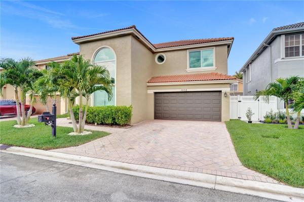 Lennox Isles, 1038 NW 116th Ave, Coral Springs, Florida 33071, image 1