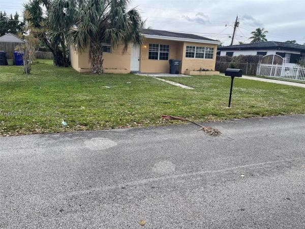Hollywood Pines, 6240 Mayo St, Hollywood, Florida 33023, image 1