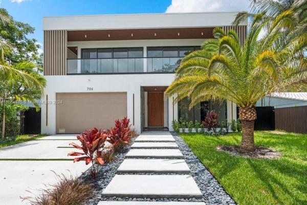 Victoria Highlands, 706 NE 17th Way, Fort Lauderdale, Florida 33304, image 1