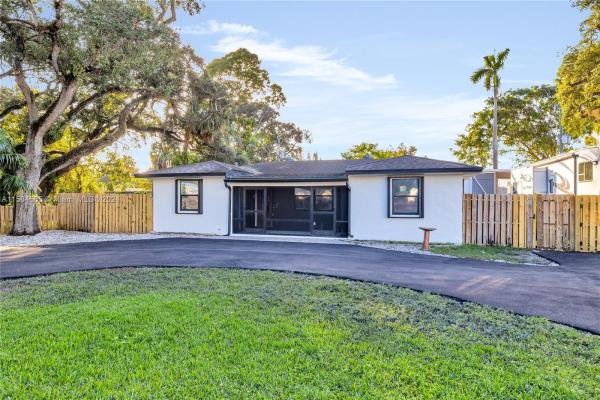 Seminole Park, 4837 SW 28th Ave, Dania Beach, Florida 33312, image 1