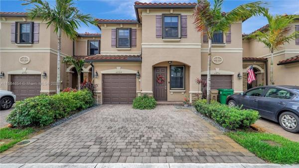 Magnolia Trails, 6604 S Anise Ct, Davie, Florida 33314, image 1