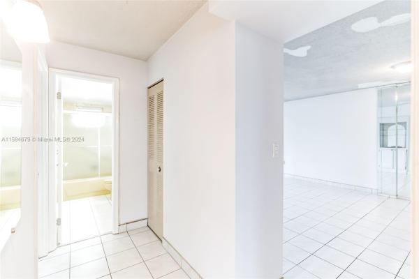 Eden Isles, 3551 NE 169 St #100, North Miami Beach, Florida 33160, image 2