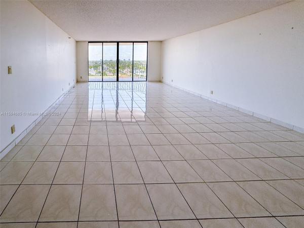 Champlain Towers North, 8877 Collins Ave #905, Surfside, Florida 33154, image 1