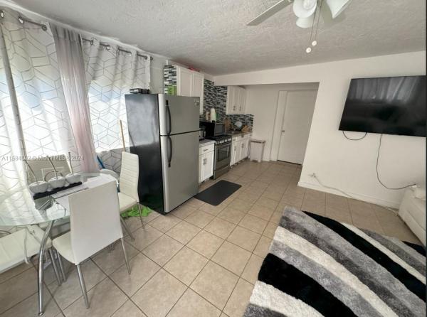 Churchill Estates, 3951 NW 2nd Ter, Miami, Florida 33126, image 3