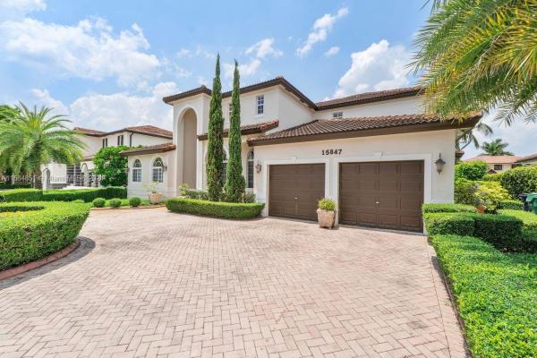 15847 SW 44th St, Unincorporated Dade County, Florida 33185, image 3