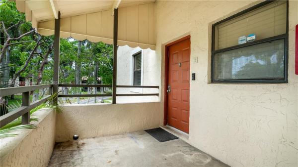 Quatraine, 20125 NE 3rd Ct #O2, Ives Estates, Florida 33179, image 1