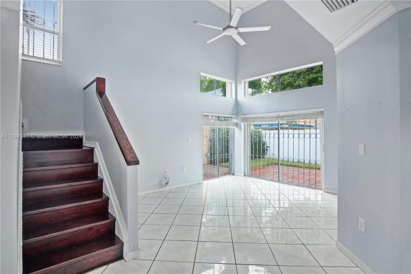 Galloway Lakes, 8420 NW 1st Ter, Fountainebleau, Florida 33126, image 2