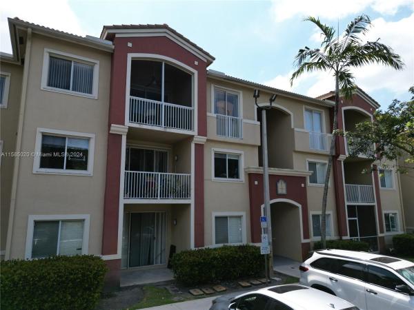 University Parc Residences, 7085 Nova Dr #211, Davie, Florida 33317, image 2