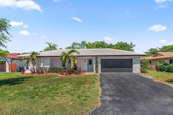 Glenwood, 4160 NW 113th Ave, Coral Springs, Florida 33065, image 1